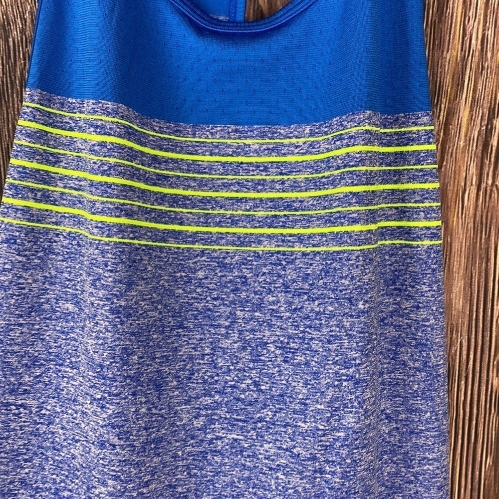 Woman’s Nike Blue & Yellow Dri-Fit Racer Back Running Tank- Size Medium - Picture 3 of 7